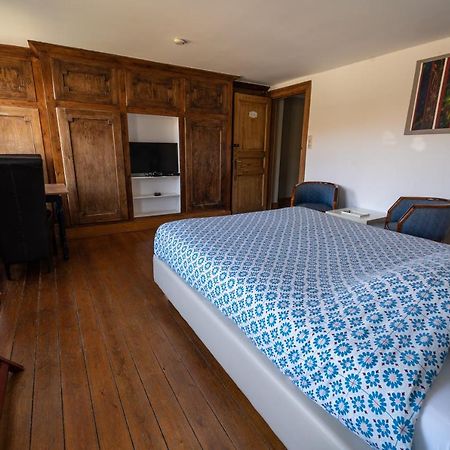 Le Richmond Hotell Godinne Eksteriør bilde